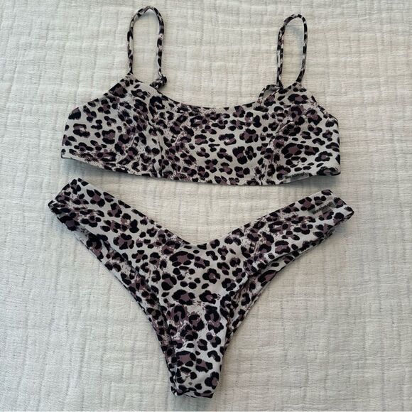 Blackbough Swim Bikini Set Animal Print Cheetah Leopard Top (M), Bottoms (S) - Picture 1 of 7